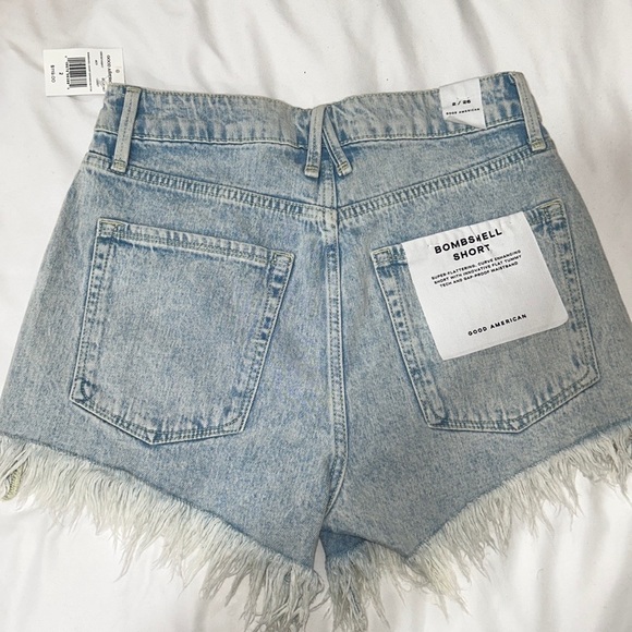 NWT Good American Bombshell Shorts - Picture 4 of 6